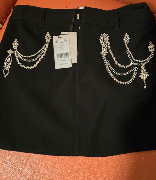 Cinq A Sept Skirt - Picture 1 of 2